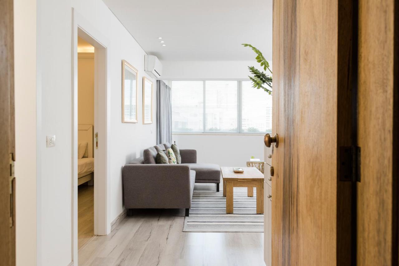 Apartment Clemenceau Furnished *