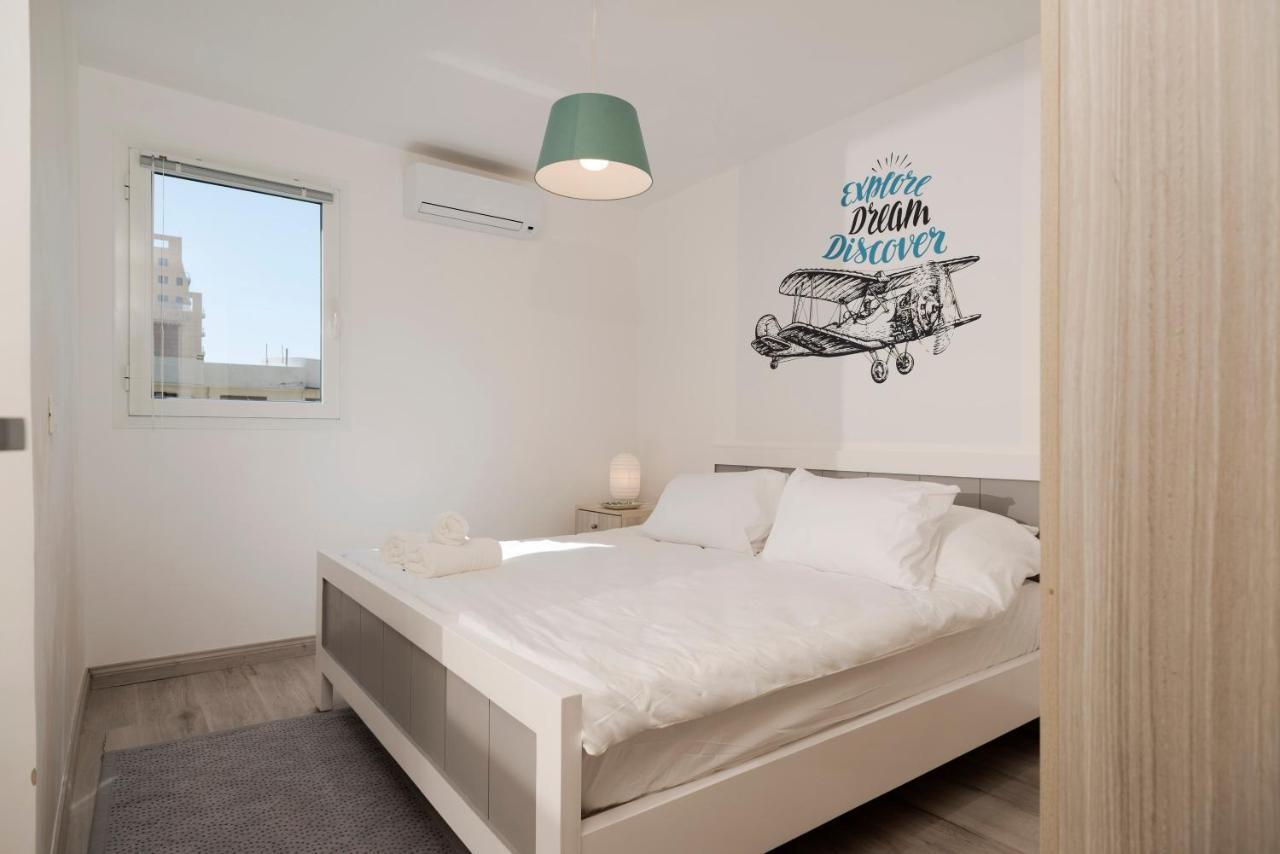 Clemenceau Furnished Apartment *